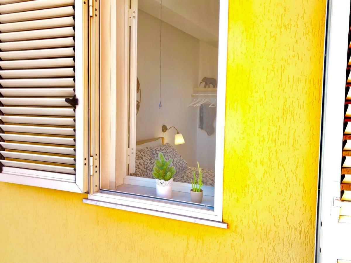 Villa Lattea Aci Trezza Exterior photo